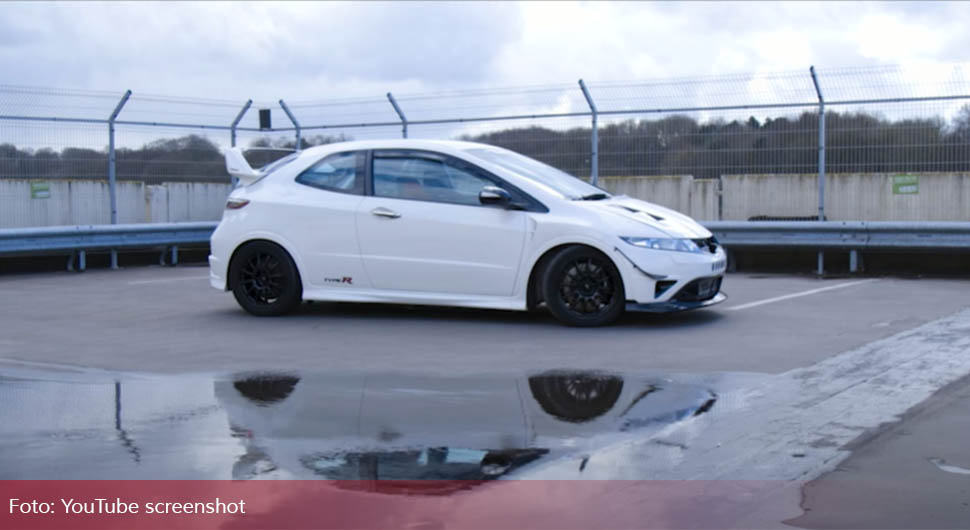 Honda Civic Type R sc yt.jpg